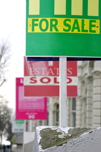 For-sale-signs